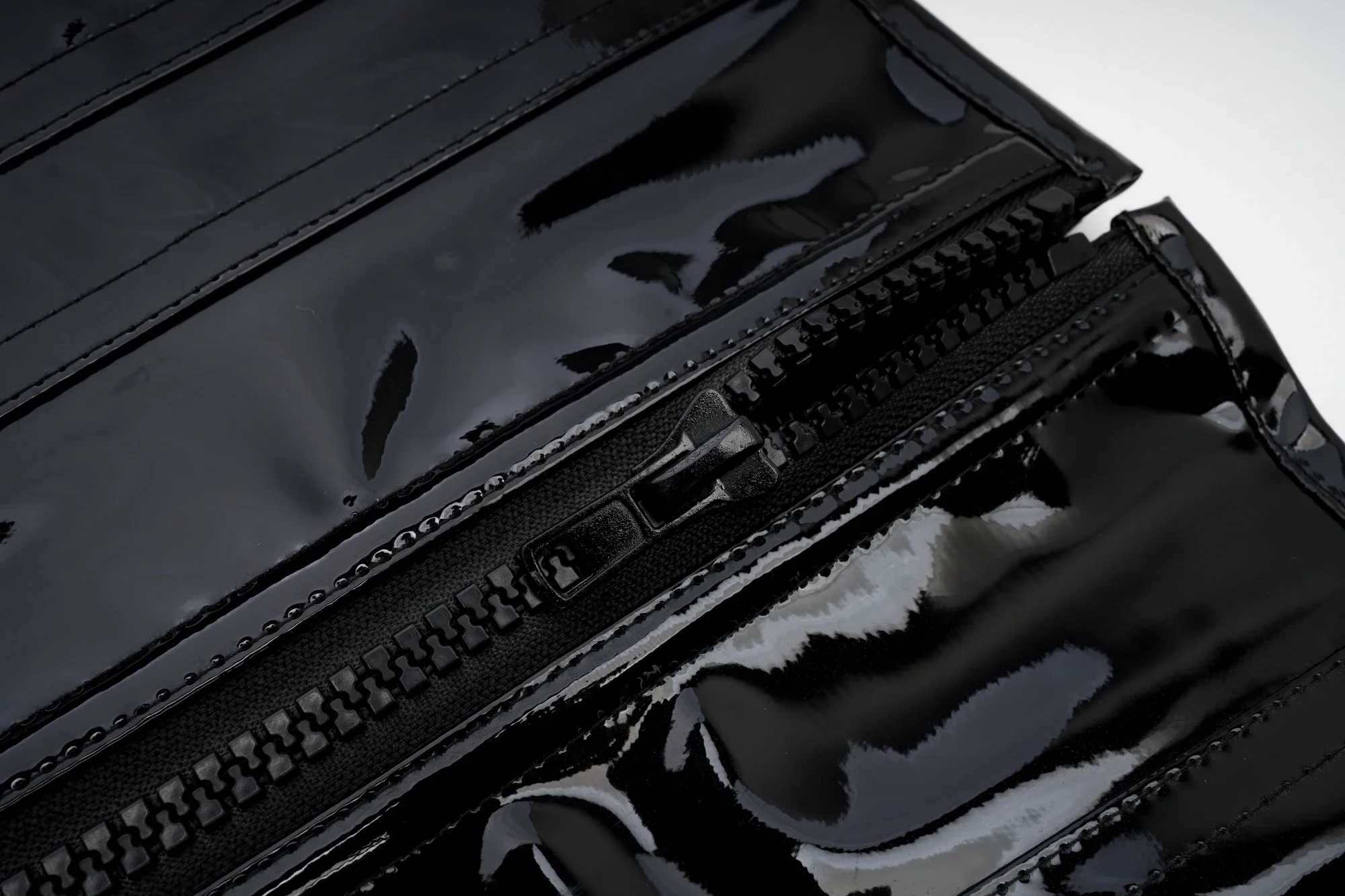 Corsé bajo el busto de látex - Image 4