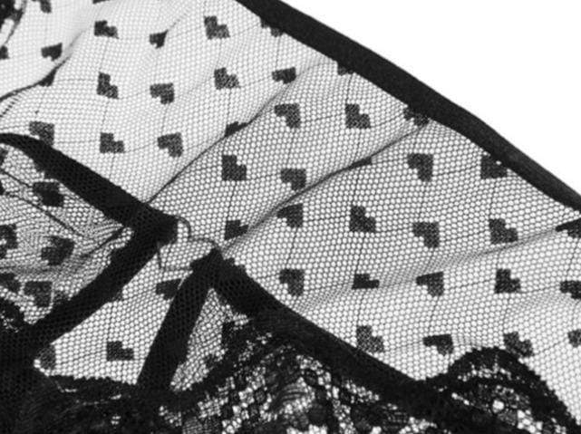 Tanga de malla transparente con corazoncitos - Image 9